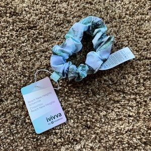NWT Lululemon Scrunchie LFMU